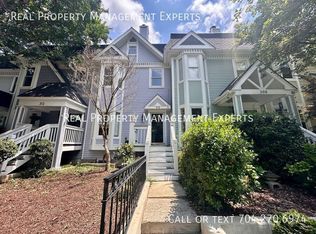 310 W 10th St, Charlotte, NC 28202