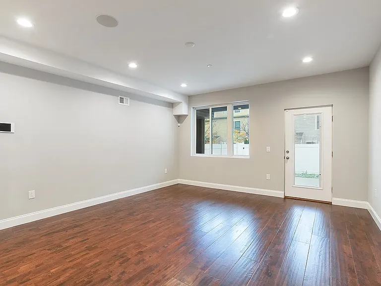 1516 Cambridge St #C — Photo 28