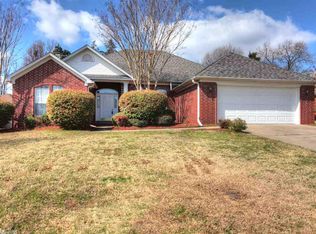 1315 Montana Dr, Conway, AR 72034