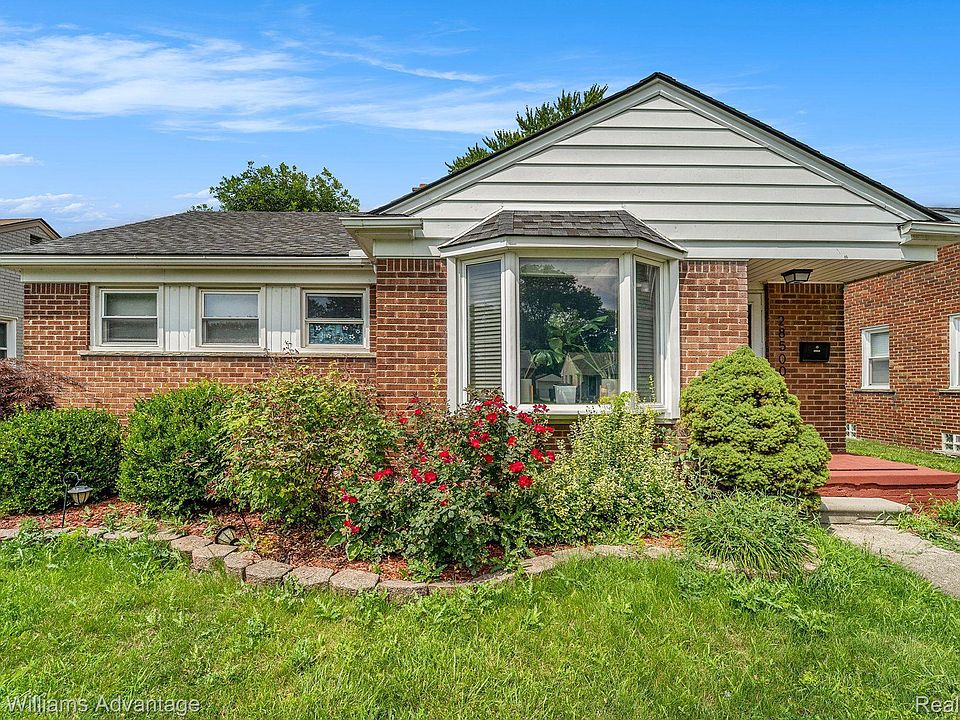 1st image of 28500 N Clements Cir