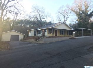 502 7th St NW, Fort Payne, AL 35967