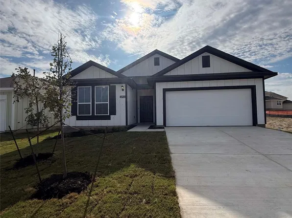 11913 Horseshoe Field Bnd, Mustang Ridge, TX 78610