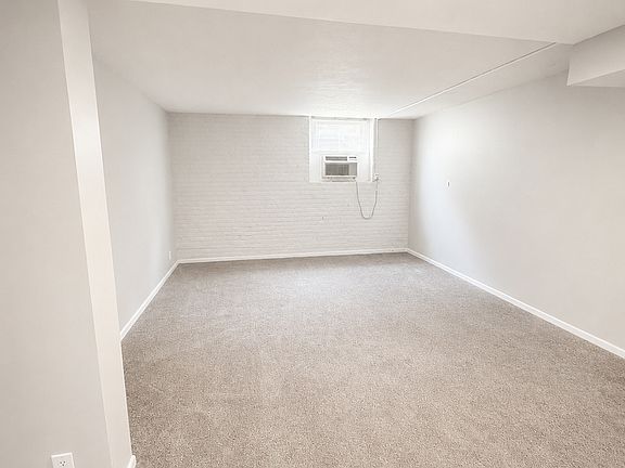 3rd image of 115 N 33rd St APT 16