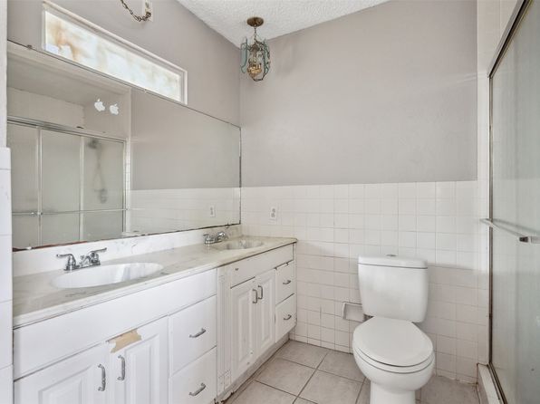 Additional property image - 802 S Montclair Ave, Dallas, TX 75208