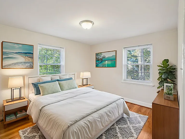 Trinity Park Apartments — Photo 17