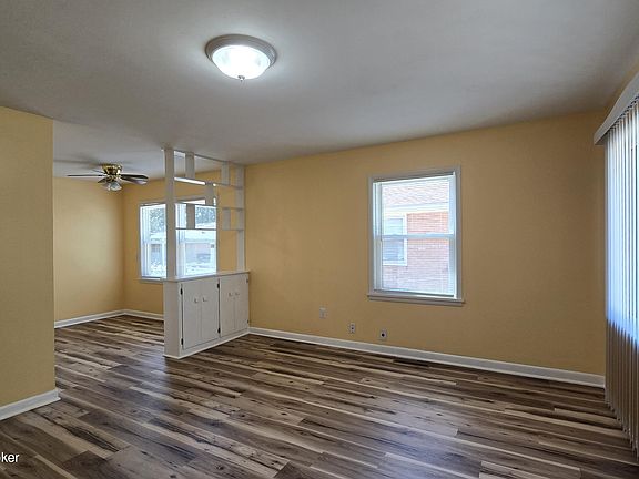 4th image of 6241 Middlerose Cir