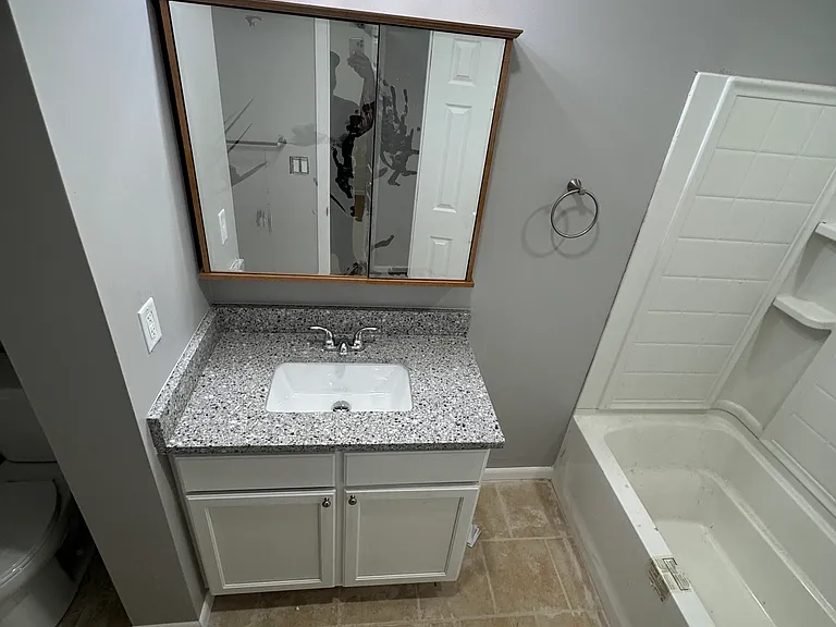 10607 Fowler Ave — Photo 13