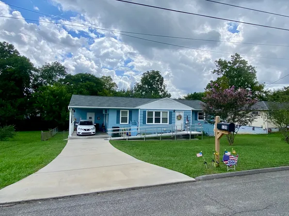 120 Howard Dr, Fort Oglethorpe, GA 30742