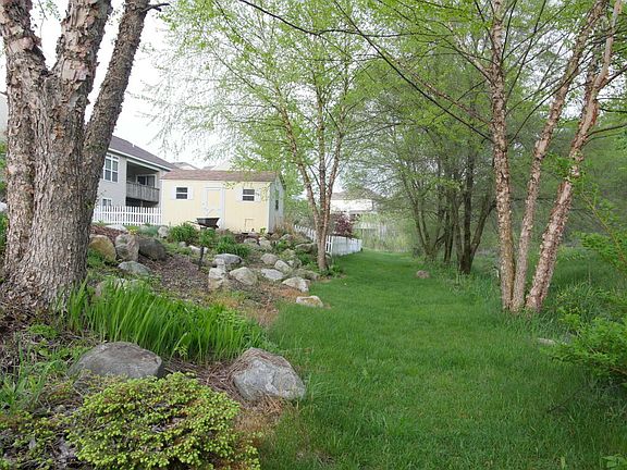3rd image of 8696 Sun Park Dr