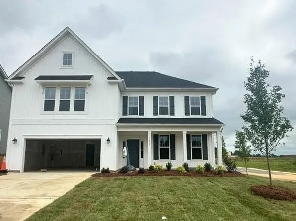 3034 Bayou St, Graham, NC 27253
