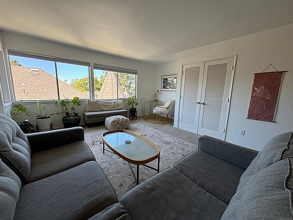3rd image of 1330 Sacramento St APT 36