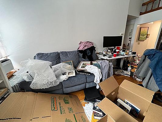 4th image of 134 W 74th St #4C