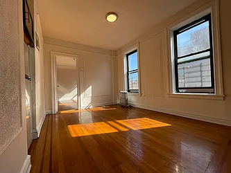 Rented by Hillel Realty Group