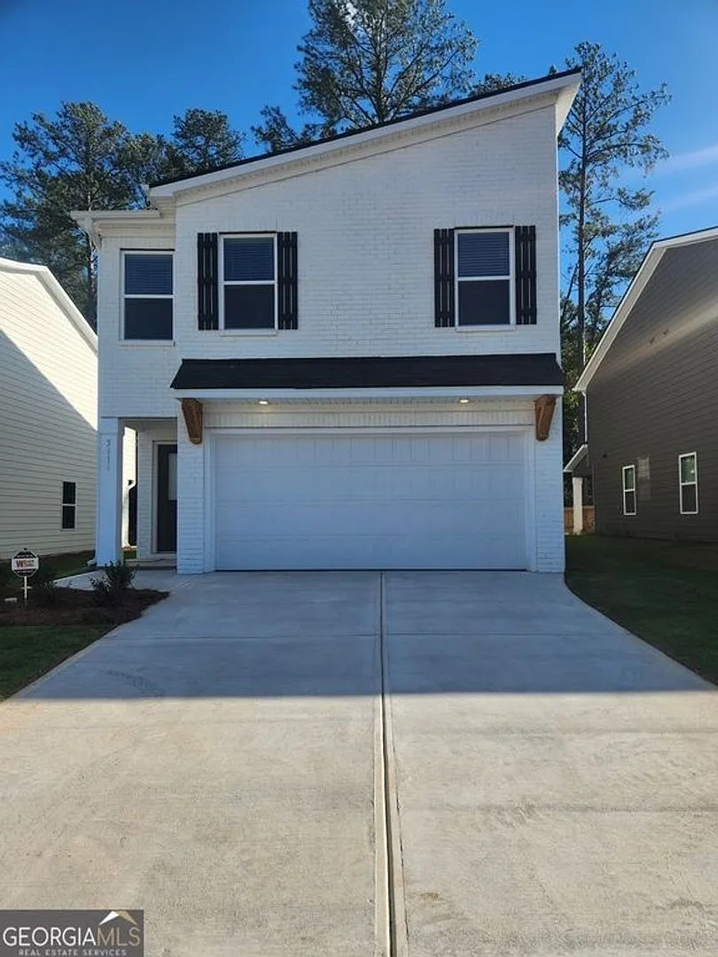 Charming 3BR House in Union City — Photo 1