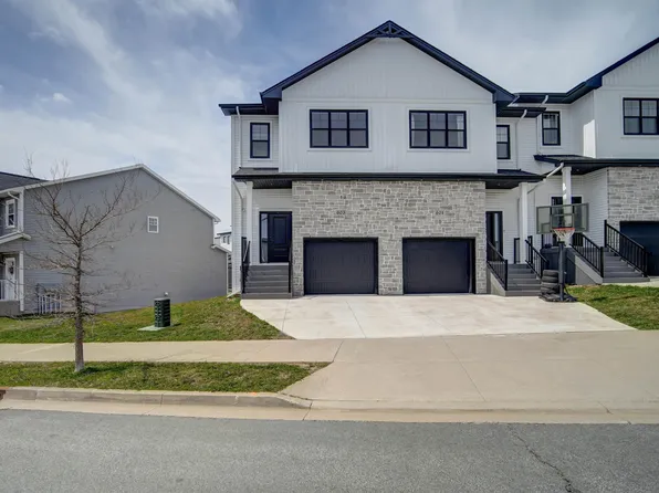 603 Cowie Hill Rd, Halifax, NS B3N 0E1