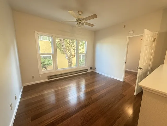62 Oakes Blvd — Photo 2