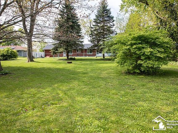 4th image of 4666 E Dunbar Rd
