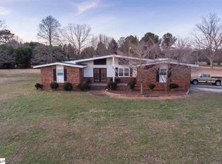101 Lori Dr, Simpsonville, SC 29681