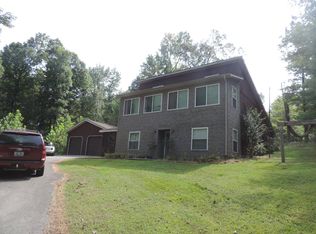 508 Jamesterrace Dr, Central City, KY 42330