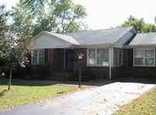 310 Parker St, Mayfield, KY 42066