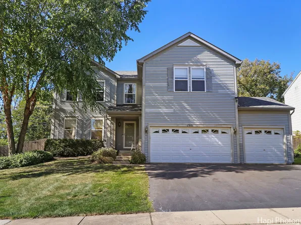 1901 Kennedy Dr, McHenry, IL 60050
