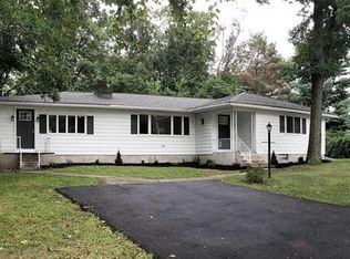 445 Falcone Ave, Roseto, PA 18013