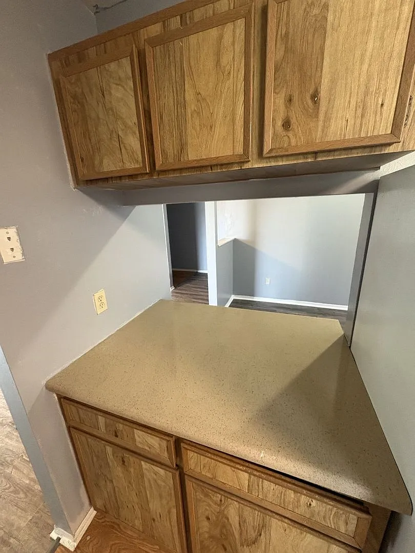 Large 2 bedroom 2 bath Condo — Photo 3