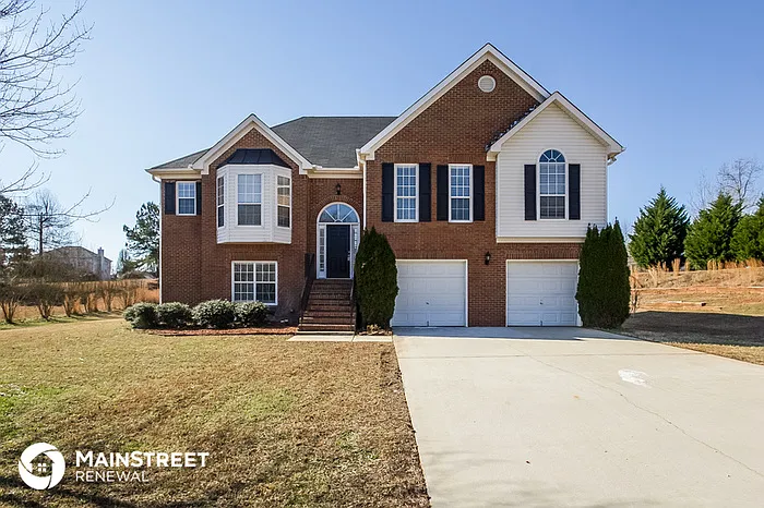831 Haydens Rdg photo 1