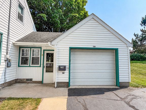 3rd image of 239 9th St S