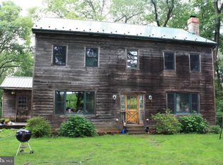 4371 Glenville Rd, Cochranville, PA 19330