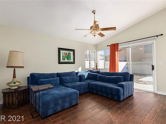 4th image of 3512 Summersprings Dr
