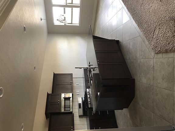4th image of 2467 Bramasole Dr