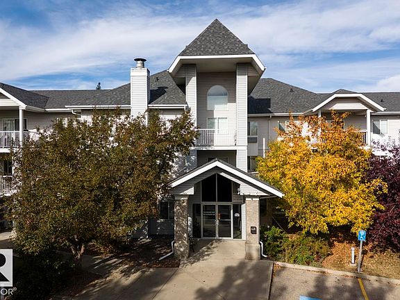 2nd image of 905 Blacklock Way SW #214