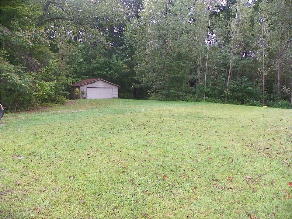1st image of 4846 Lakeside Dr