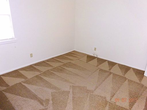 4th image of 4606 Belton Ave APT A