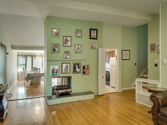 3rd image of 588 Church Ave