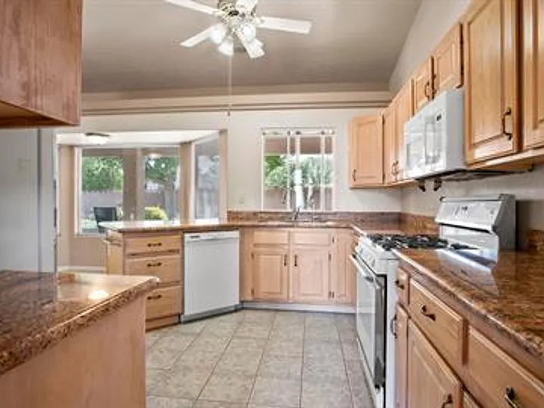 3544 S 1470 W — Photo 15