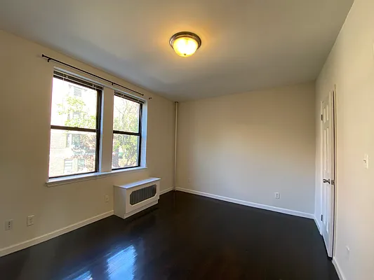 Rented by Oxford Property Group | media 19