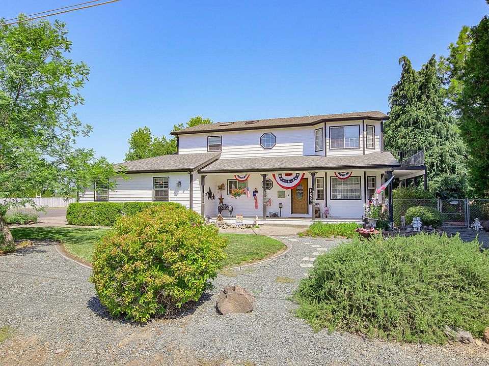 1st image of 2056 Boes Ave