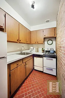 Sold by Halstead Real Estate | media 9