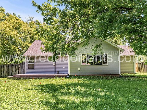 4th image of 7472 Blue Creek South Dr