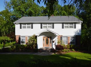 394 Rolling Rock Rd, Springfield, NJ 07081