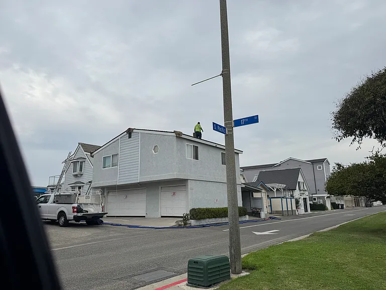 16685 1/2 S Pacific Ave — Photo 9