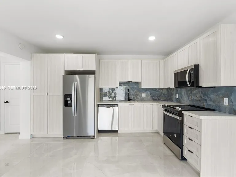 14530 SW 261st Ter #1 — Photo 4