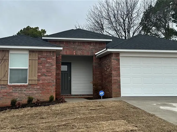 713 Picard Ave, Lowell, AR 72745