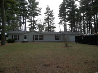 2631 E Pine Dr, Warsaw, IN 46582