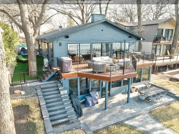 1001 Oak Pl, Milford, IA 51351