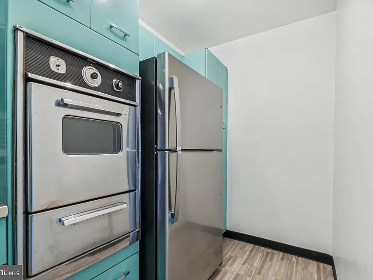 2401 H St NW #815 — Photo 3