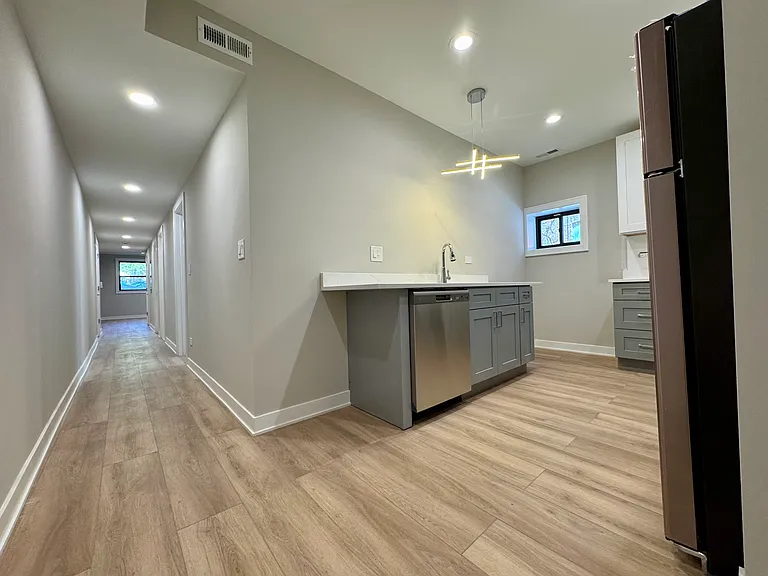 5045 N Glenwood Ave #G — Photo 10