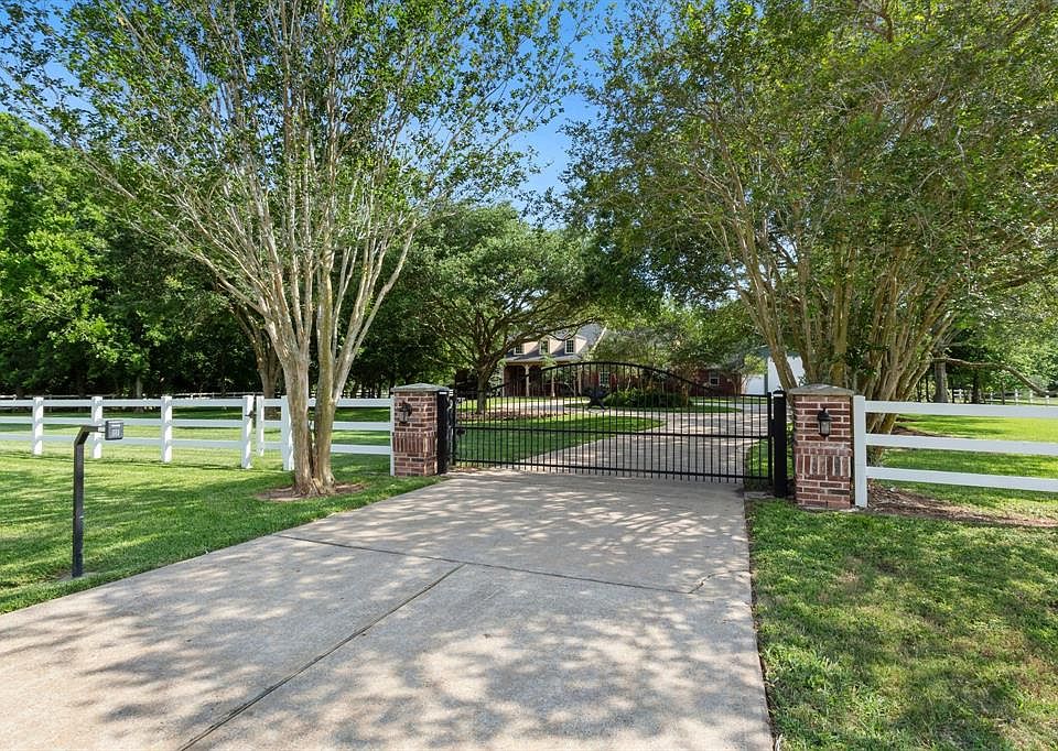 8919 Thompson Lake Dr, Missouri City, TX 77459 MLS 50462733 Zillow